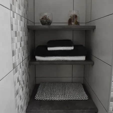 Marias - In Centre,near Daire *