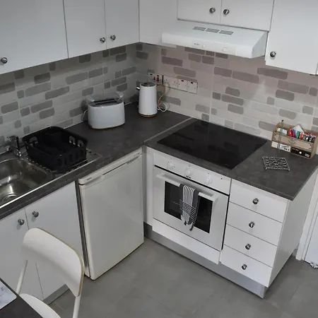 Marias - In Centre,near Apartment